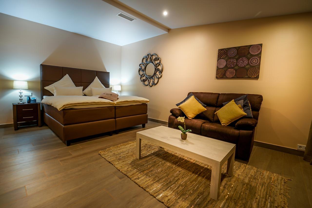 Vmg Horse Ranch (Adults Only) Villa Llucmajor  Buitenkant foto