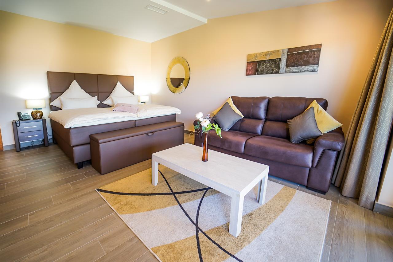 Vmg Horse Ranch (Adults Only) Villa Llucmajor  Buitenkant foto